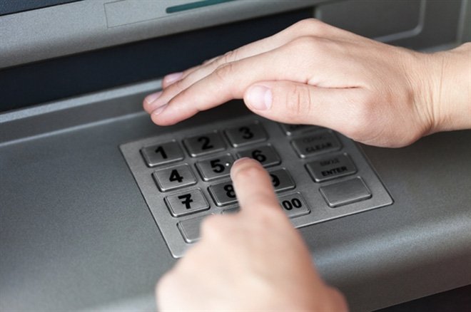 Bí kíp mà bất cứ ai dùng thẻ ATM rút tiền đều không thể bỏ qua