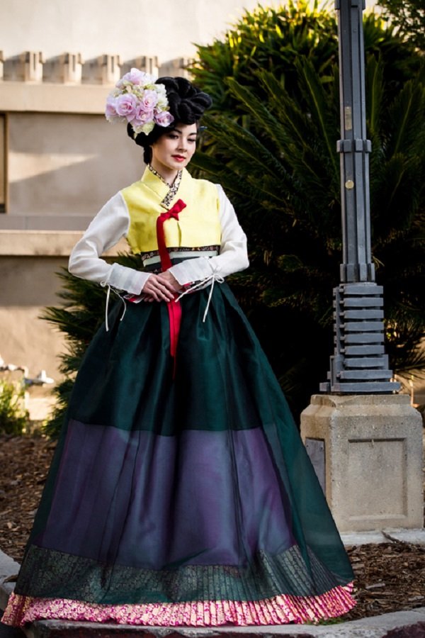 Váy cưới Hanbok - nét đẹp của thời trang Hàn Quốc