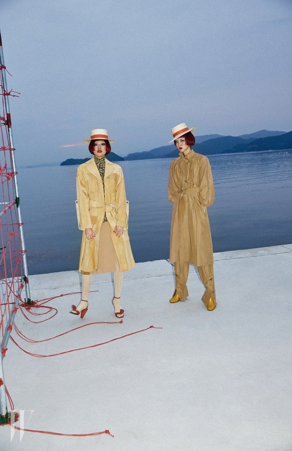 Ngắm BST thời trang Hàn Quốc với cảm hứng từ biển khơi