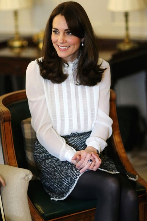 Công nương Kate mặc đẹp trong sinh nhật Nữ hoàng Anh