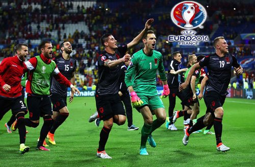 Cập nhật kết quả bảng A EURO 2016: Thụy Sĩ đi tiếp, Albania nhen nhóm hy vọng