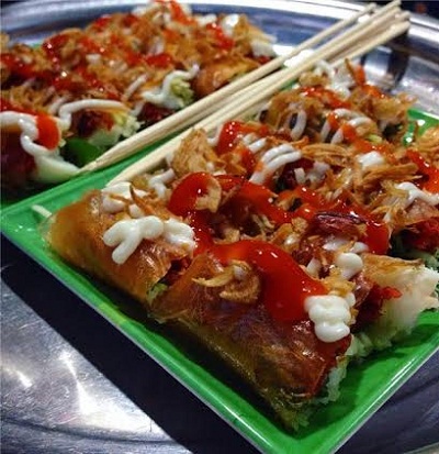 10 món ăn vặt nhất định phải thử khi thăm Hà Nội