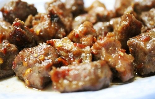 Món bò nướng lạc cảnh ngon trứ danh ở Nha Trang