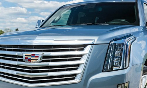 Cadillac Escalade Platinum 2016 giá hợp lý, cạnh tranh cao