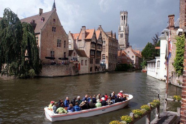 Bruges, thành phố đẹp như cổ tích ở châu Âu