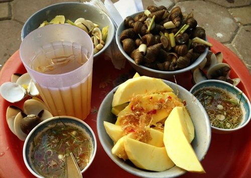 Điểm các quán ăn vặt bạn đừng nên bỏ qua trong ngày hè