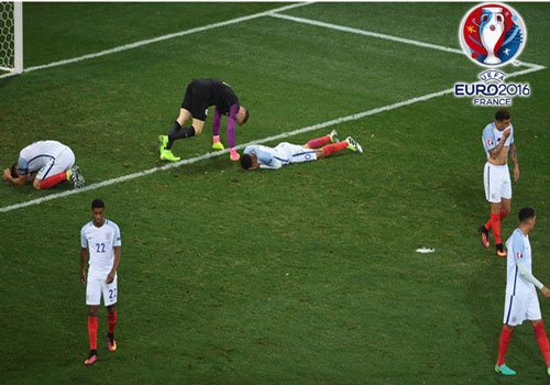 CHÙM ẢNH: ĐT Anh gục ngã, khóc nức nở vì bị loại khỏi EURO 2016