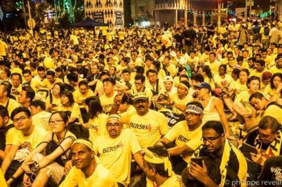 Những điều luật lạ lùng khiến bạn ngồi tù khi du lịch nước ngoài