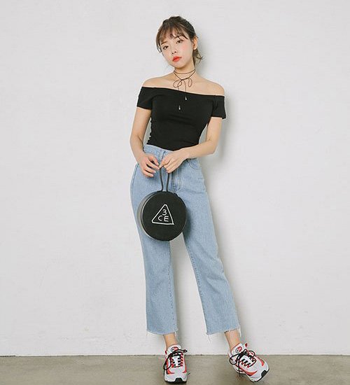 Diện choker lung linh cho mùa hè thêm xinh