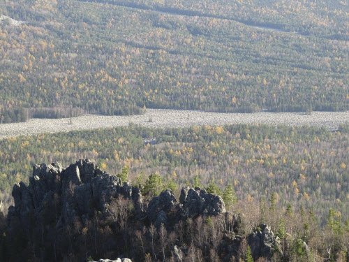 Khám phá dòng sông đá kỳ lạ ở Nga