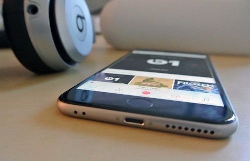Lý do nào cho việc iPhone không còn jack tai nghe 3,5mm?