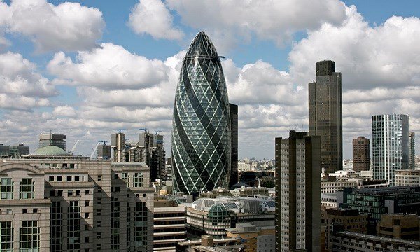 London lo ngại mất vị thế trung tâm tài chính của châu Âu