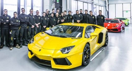 Lamborghini lập kỷ lục: 2 tiếng bán một siêu xe