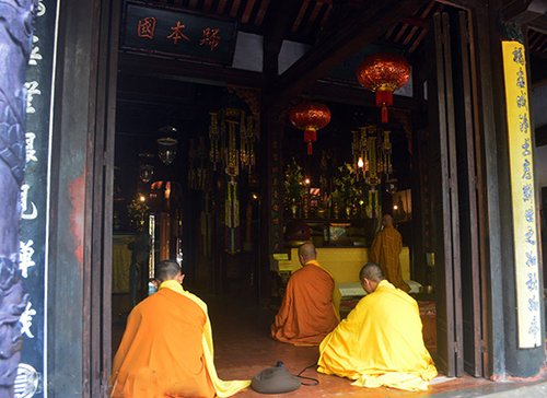Đến Huế thăm chùa Từ Hiếu, nghe sự tích về lòng hiếu thảo