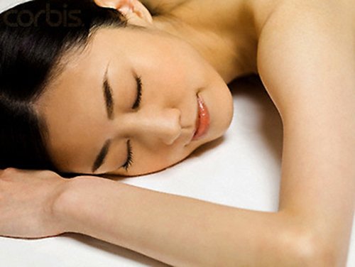 6 lợi ích bất ngờ khi ngủ khỏa thân