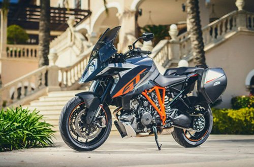 2017 KTM 1290 Super Duke GT: Chiến mã đường trường dẻo dai