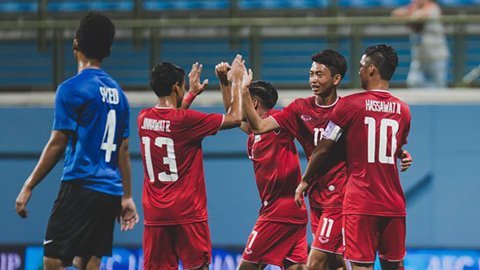 U16 Thái Lan vùi dập chủ nhà, tránh gặp U16 Việt Nam