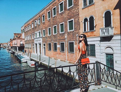 Cuộc sống hàng triệu cô gái mơ ước của Kỳ Duyên