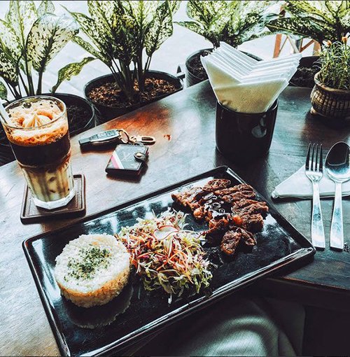 Cuộc sống hàng triệu cô gái mơ ước của Kỳ Duyên