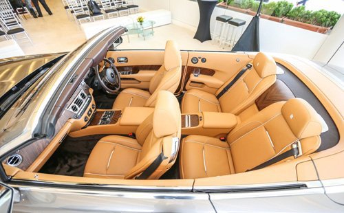 Xế siêu sang Rolls-Royce Dawn ra mắt, giá 1 triệu đô