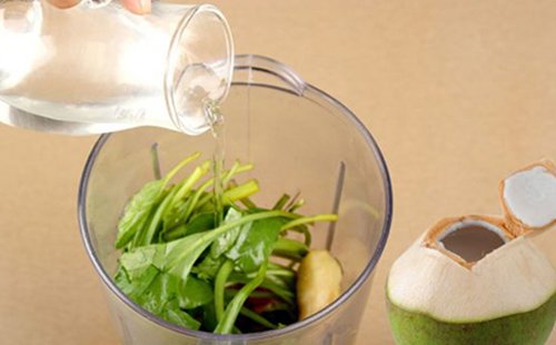 Tự chế sinh tố rau quả để giảm cân nhanh trong ngày hè