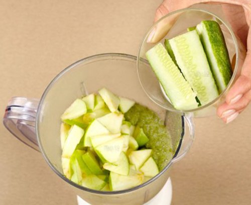 Tự chế sinh tố rau quả để giảm cân nhanh trong ngày hè