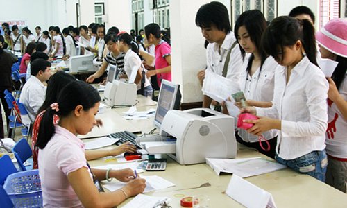 Hà Nội tăng học phí 33% từ năm học 2016 - 2017