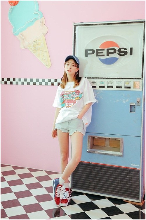 Mặc đẹp đi du lịch, không thế thiếu một chiếc mũ!