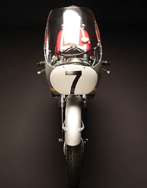 Honda RC166: "Huyền thoại" không thể lãng quên