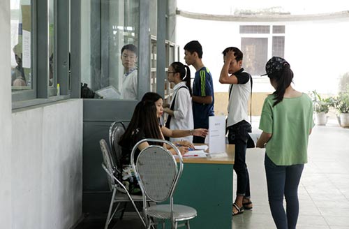 Xét tuyển đợt 1: Nhiều trường đứng ngồi không yên