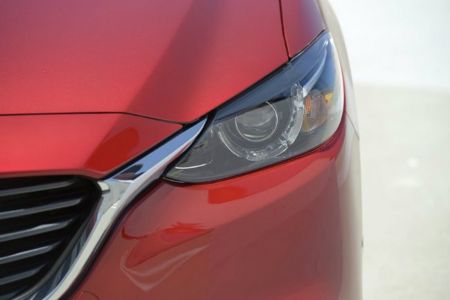 Hút mắt với 2017 Mazda 6 nâng cấp công nghệ kiểm soát véc-tơ