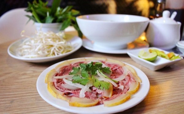 "Sốt xình xịch" với 5 món phở lạ miệng ở Sài thành