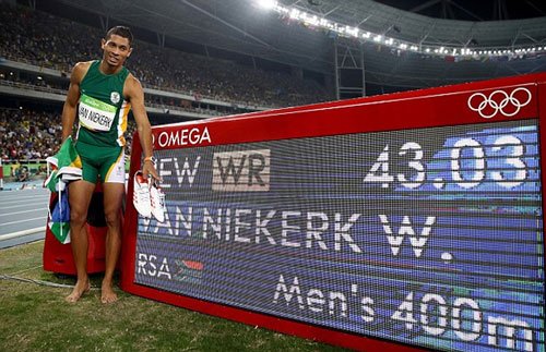 Kỷ lục gia Olympic Rio 2016 lớn lên từ lồng kính