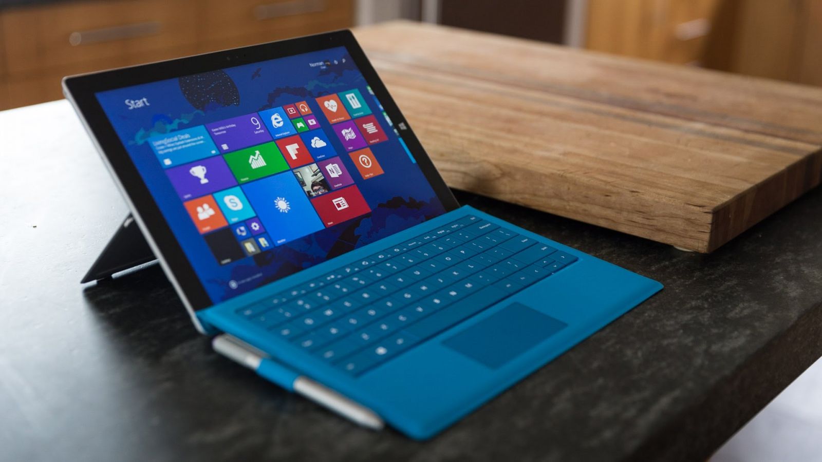 Surface Pro 3 sắp có bản cập nhật sửa lỗi pin nhanh hết
