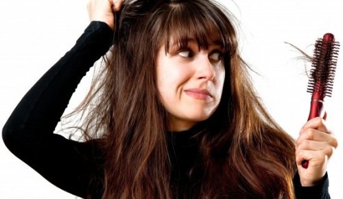 10 nguyên nhân không ngờ khiến bạn đột nhiên bị rụng tóc trầm trọng