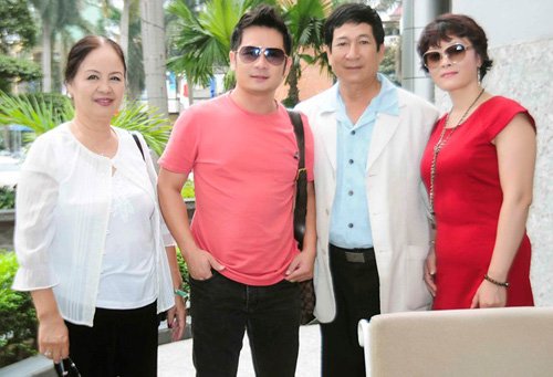 Bằng Kiều tiết lộ cách bố “dạy” 16 người con, 3 bà vợ