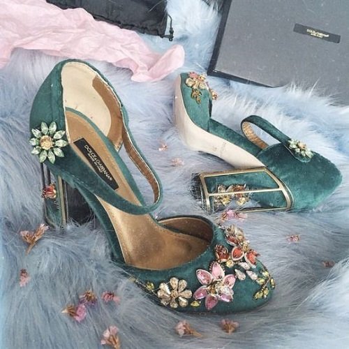 15 đôi giày đẹp như mơ khiến mọi cô gái muốn sở hữu