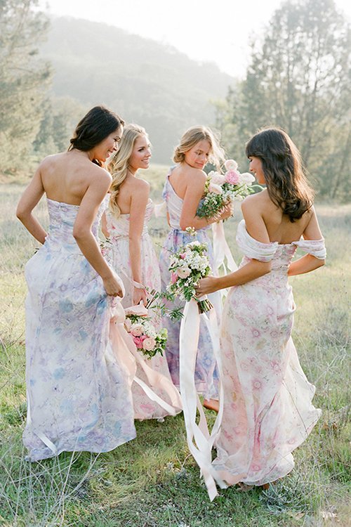 3 lựa chọn phổ biến cho váy phù dâu ngày cưới