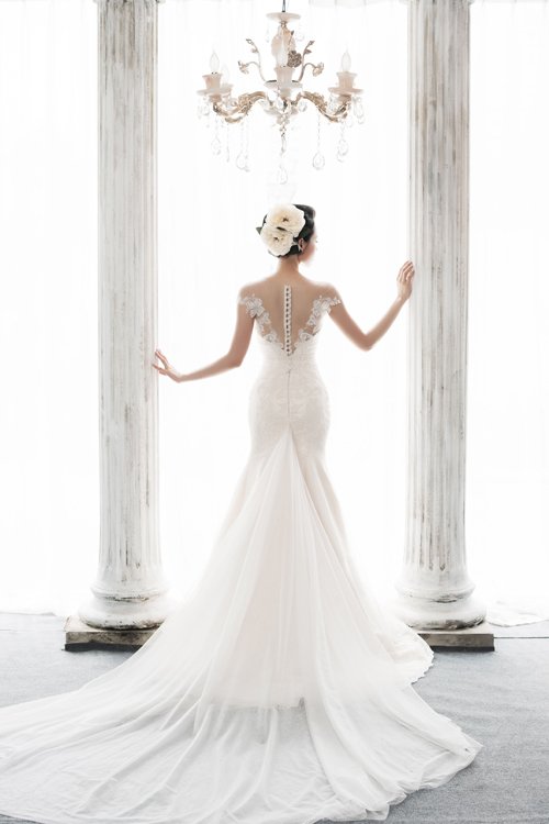 Những mẫu váy cưới đính ren bồng bềnh, quyến rũ hot nhất 2016