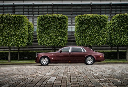 Mê mẩn chiếc Rolls-Royce Phantom “hàng thửa” của đại gia Việt
