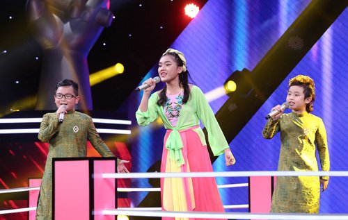 Đông Nhi, Noo Phước Thịnh bật khóc vì loại trò cưng The Voice Kids