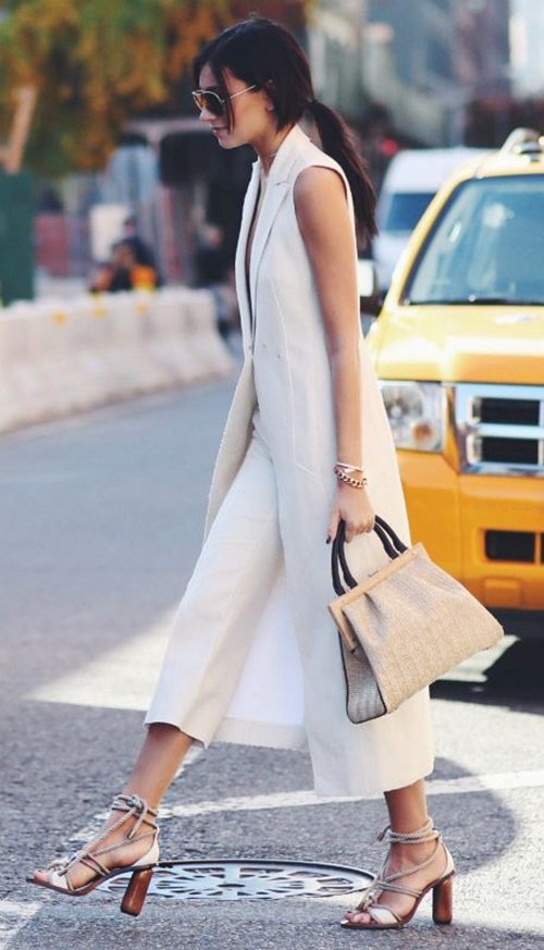 Blazer không tay – Kiểu áo khoác thu này không thể thiếu