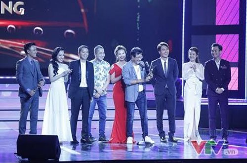 11 khoảnh khắc đẹp của các ngôi sao tại VTV Awards 2016