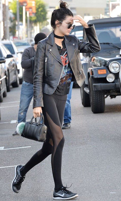 Học cách mặc legging chất như Kendall Jenner