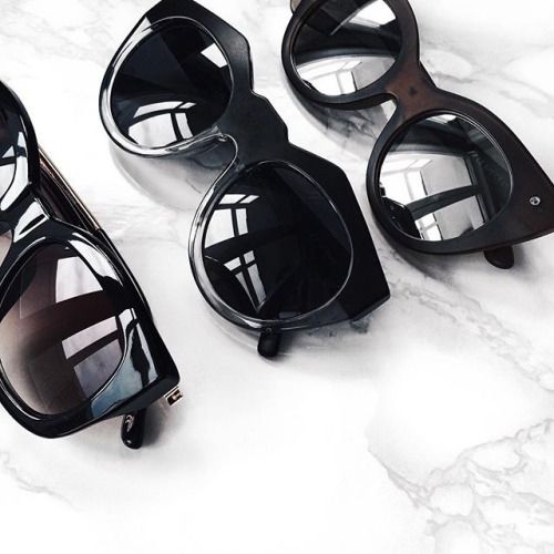 8 món đồ không bao giờ lỗi mốt