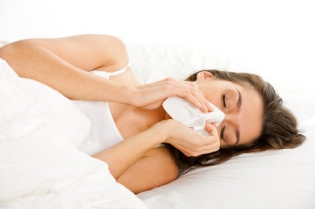 Cách phòng bệnh cảm cúm cho mẹ bầu khi thời tiết giao mùa