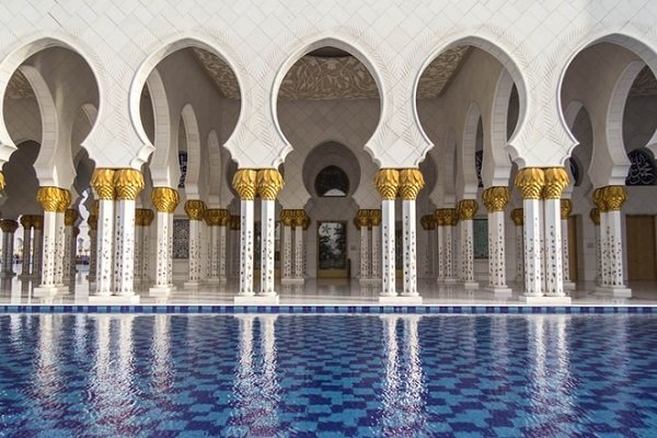Những công trình xa xỉ thể hiện sự giàu có của Abu Dhabi