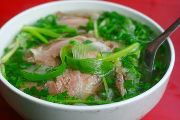 10 món ăn Việt "đốn tim" khách nước ngoài