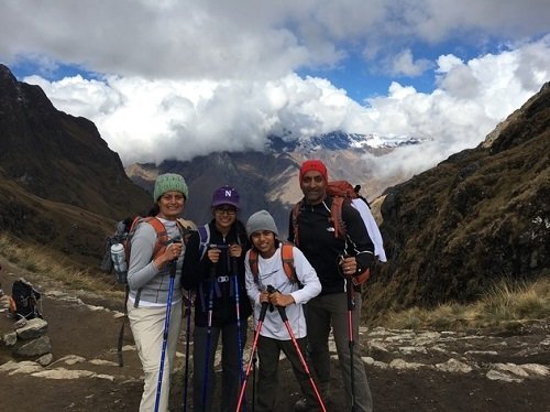 Bí quyết 'sống sót' sau 4 ngày cuốc bộ đến kỳ quan Machu Picchu