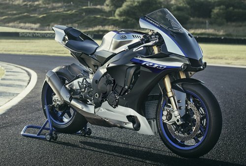 Hàng “nóng” Yamaha YZF-R1M 2017 sắp lên kệ